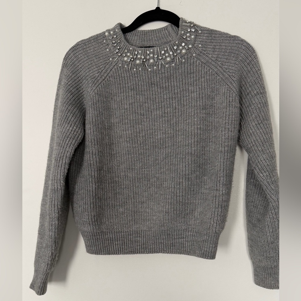 🩵 5 for $25 Forever 21 Light Gray Knit Top